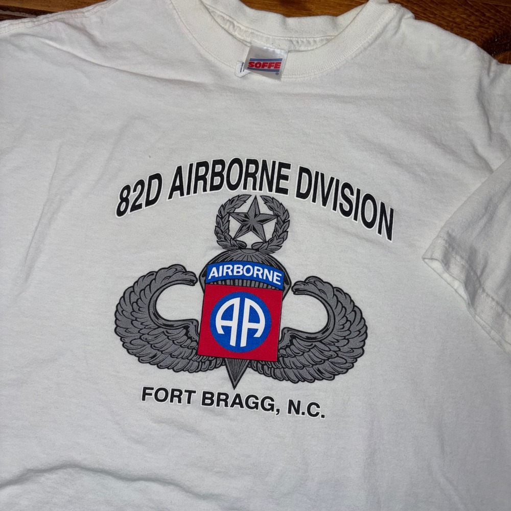 Soffe 82D Airborne Division T-Shirt Adult XL White Fort Bragg NC Graphic Tee